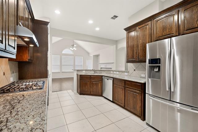 Building Photo - 963 Cougar Dr
