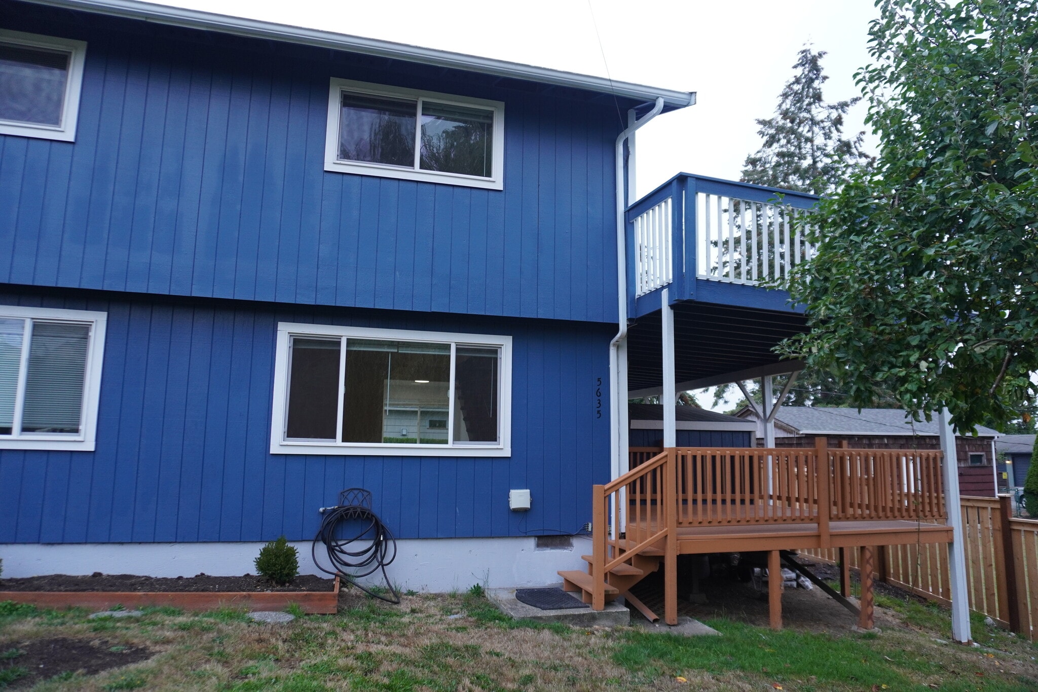 Building Photo - 5635 N 49th St