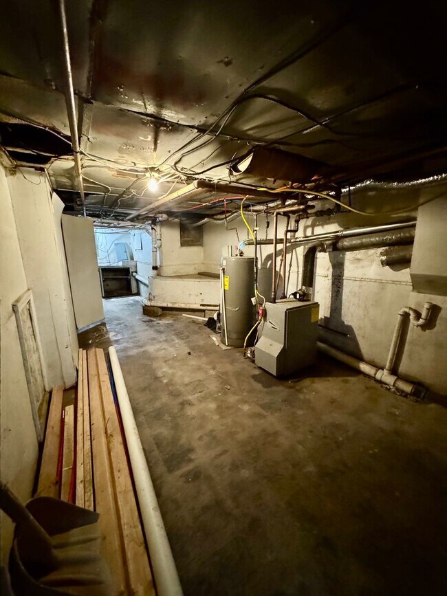 Building Photo - Amazing West Oak Lane 3bd/1ba Available NOW!