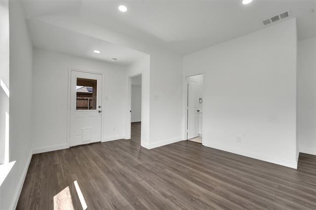 Building Photo - 1810 Prairie View Dr