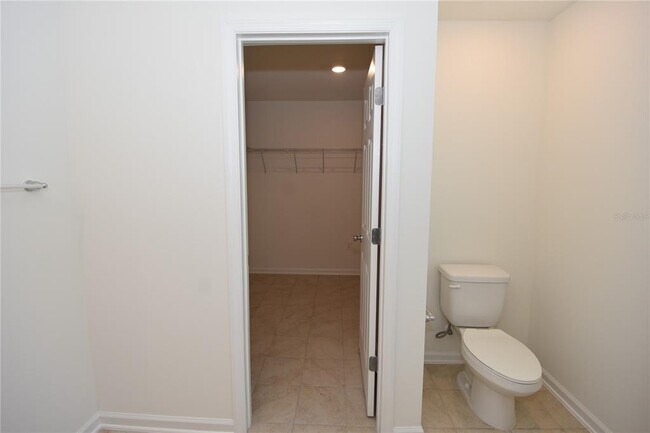 Building Photo - 24 Windsor Ter