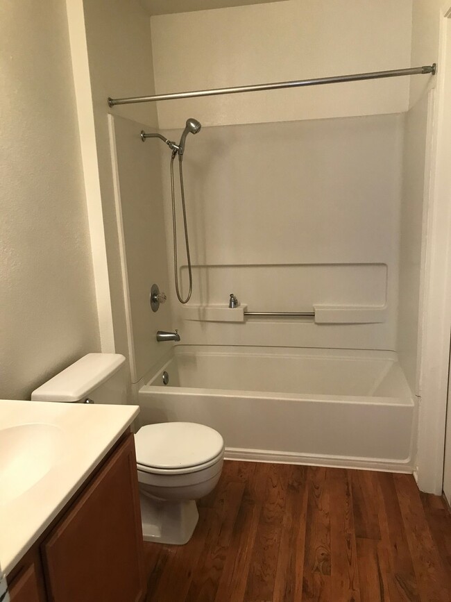 Building Photo - 1/2 Mile to Good Schools, Pool/Spa/Sauna, ...