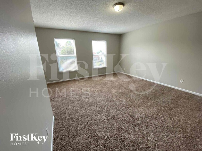 Building Photo - 8854 Youngs Creek Ln