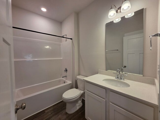 Building Photo - 5839 Sargassum Ln