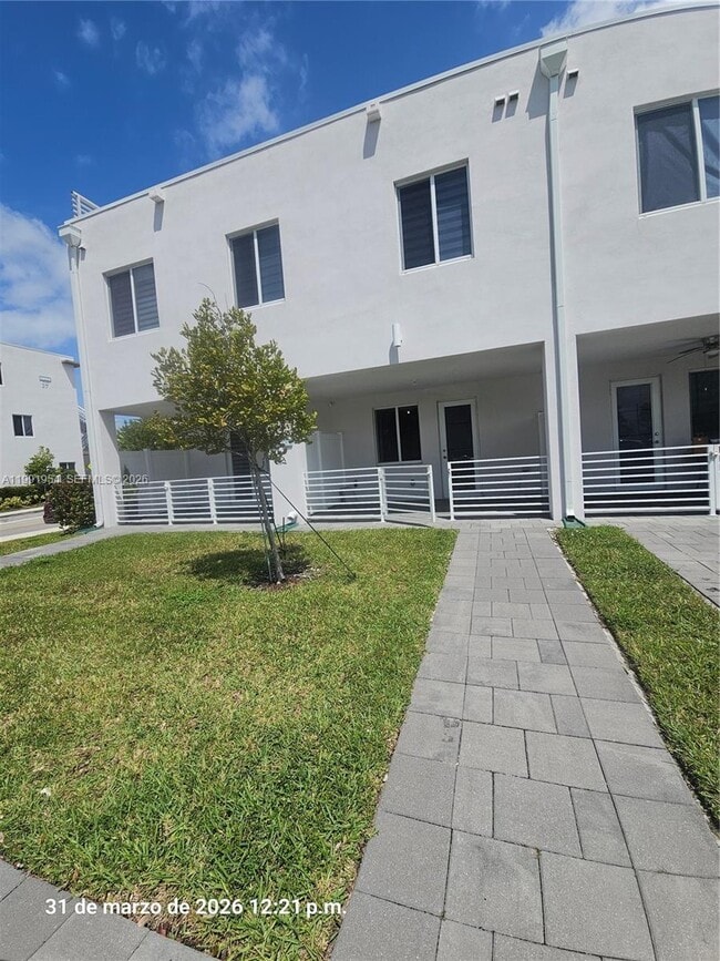 Building Photo - 10250 NW 66th St