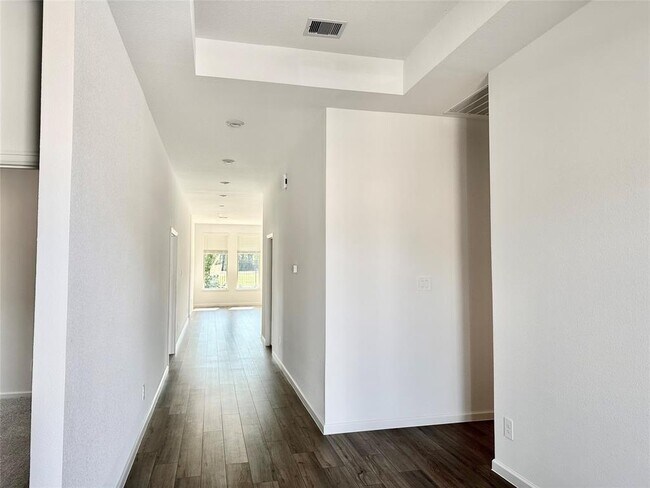 Building Photo - 18330 Tiger Flowers Dr