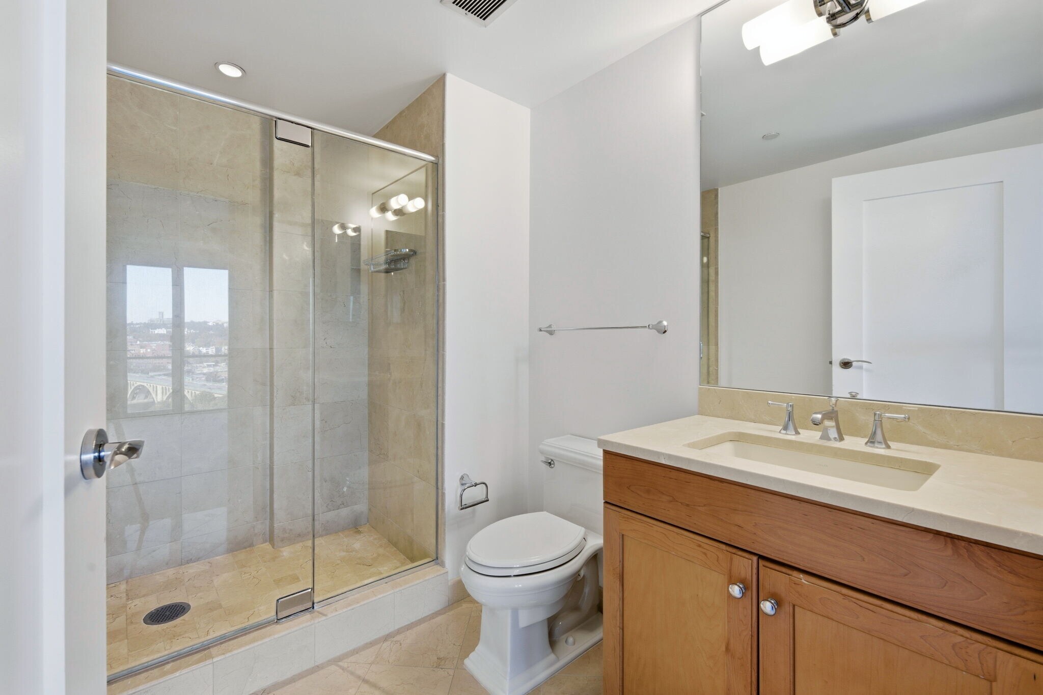 Building Photo - 1111 19th St N