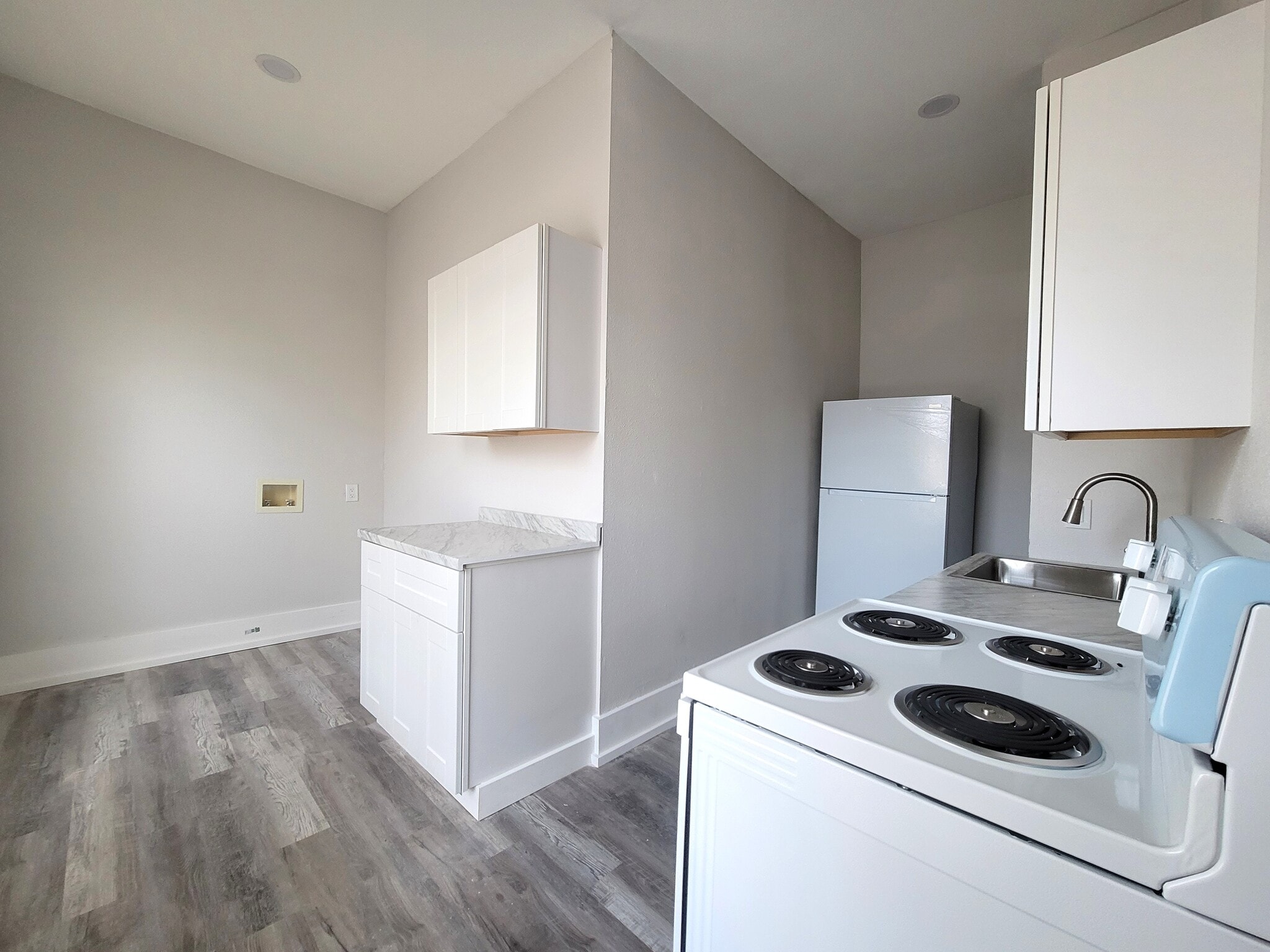 Building Photo - 1705 Austin Ave