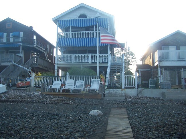 Building Photo - 28 Virginia St