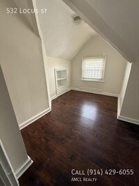 Building Photo - 532 Locust Ave