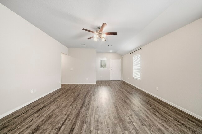 Building Photo - 21707 Cottonwood Mdws Trl