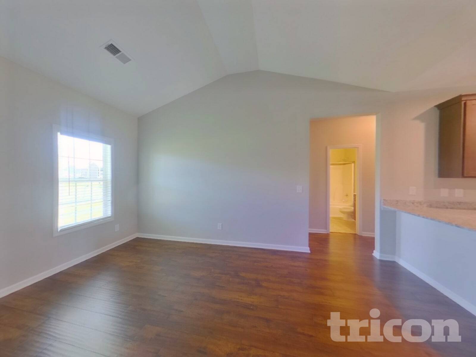 Building Photo - 820 Ellyson Dr