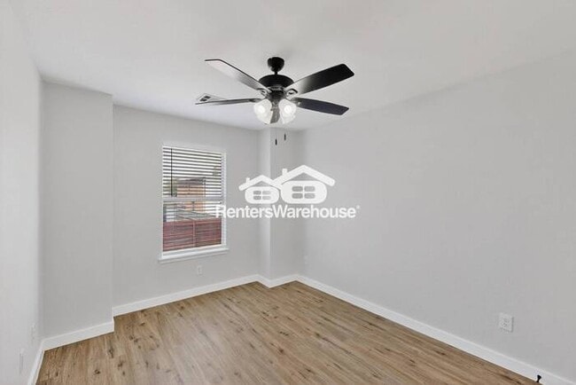 Building Photo - Completely Decked Out 2 Story 4 Bed Home