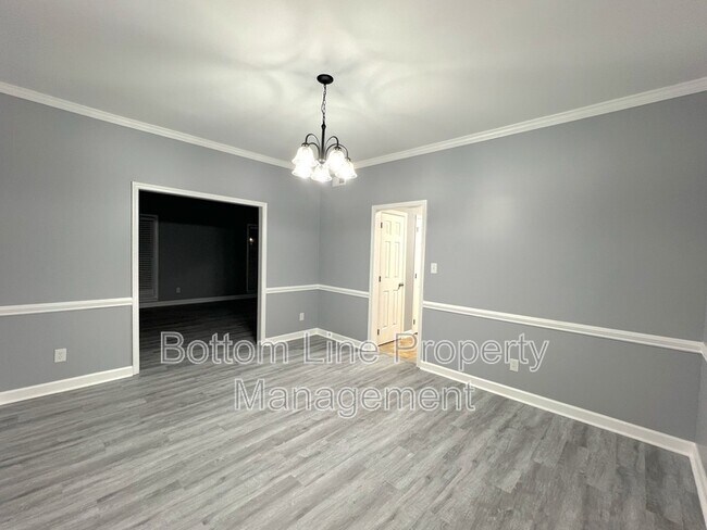 Building Photo - 13446 Cassington Ct