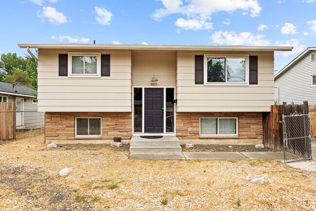 Building Photo - Spacious 4 Bedroom, 2 Bath Home on Boise Bench!