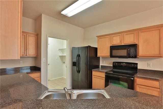 Building Photo - 8505 Forest Highlands Dr