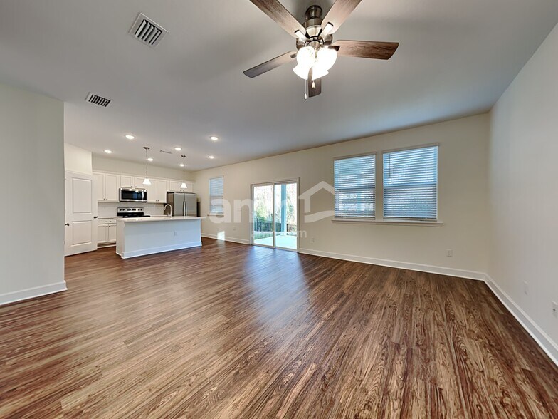 Building Photo - 12277 Sapp Rd