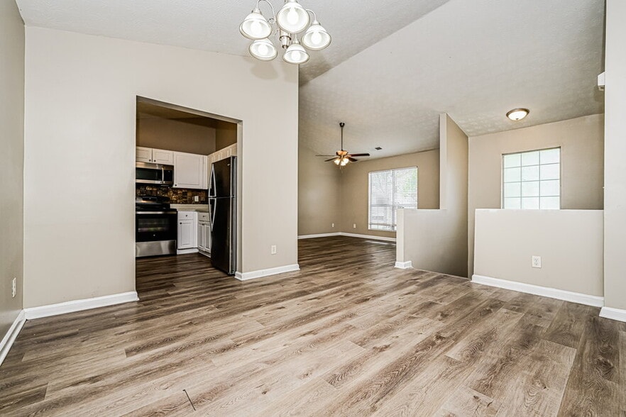 Building Photo - 3797 Cedar Trace Ln