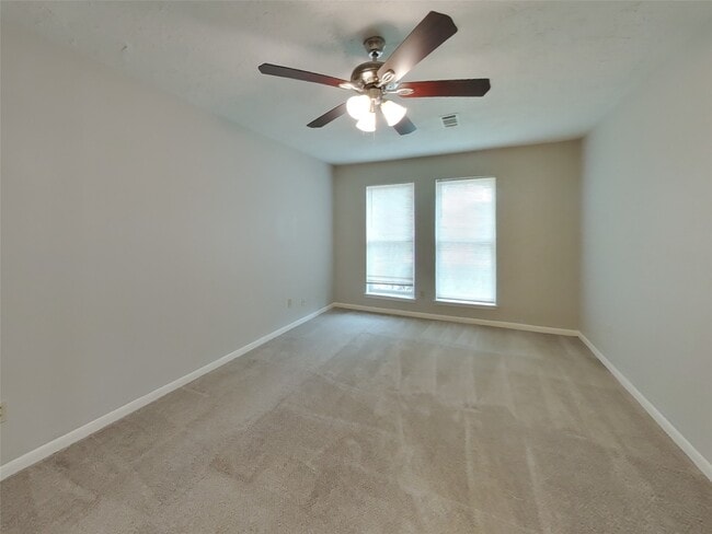 Building Photo - 12027 Arrowhead Glen Dr