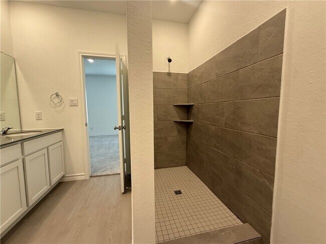 Building Photo - 7925 Wonder Woman Dr