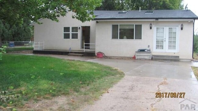 Building Photo - ALL PROSPECTIVE TENANTS MUST SUBMIT A $58 ...