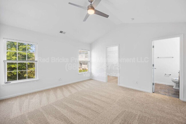 Building Photo - 3053 Summerfield Ridge Ln