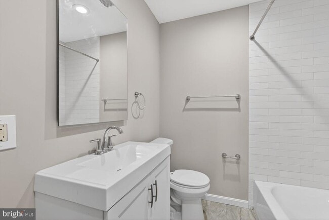 Building Photo - 5109 Blue Ridge Ave