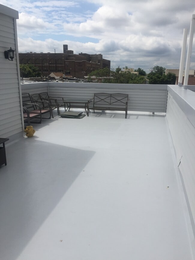 Building Photo - 1611 Federal St