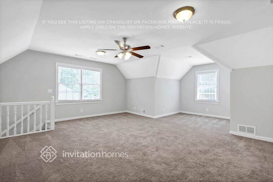 Building Photo - 3801 Northlake Creek Dr