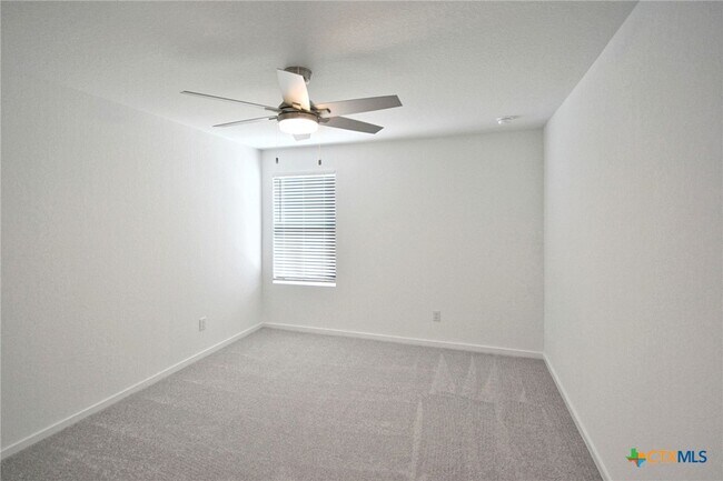Building Photo - 11519 Field Briar