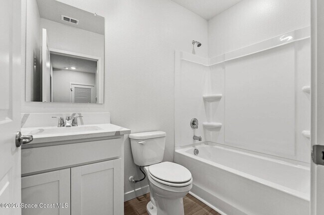 Building Photo - 9732 Venetian Sq