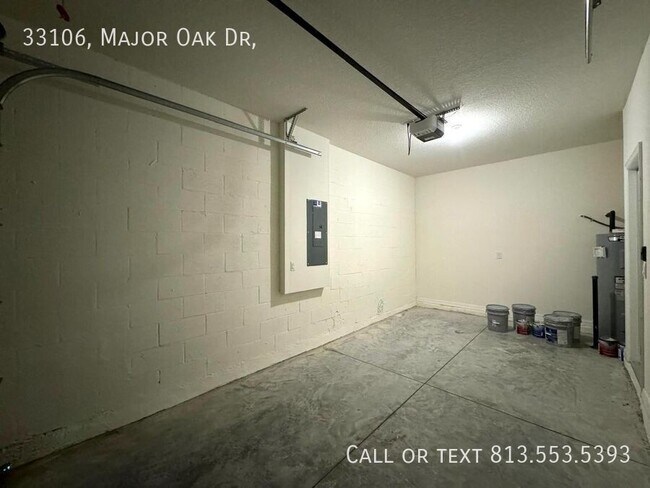 Building Photo - 33106 Major Oak Dr