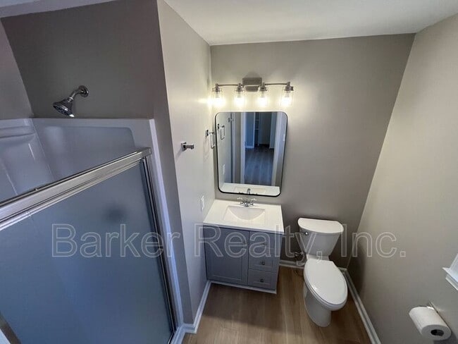 Building Photo - 4608 Brockton Dr