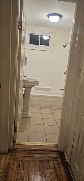 Building Photo - 511 Broadway