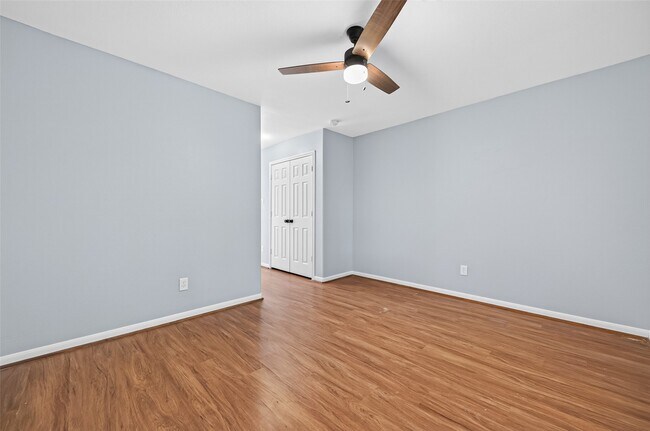 Building Photo - 4613 Knoxville St