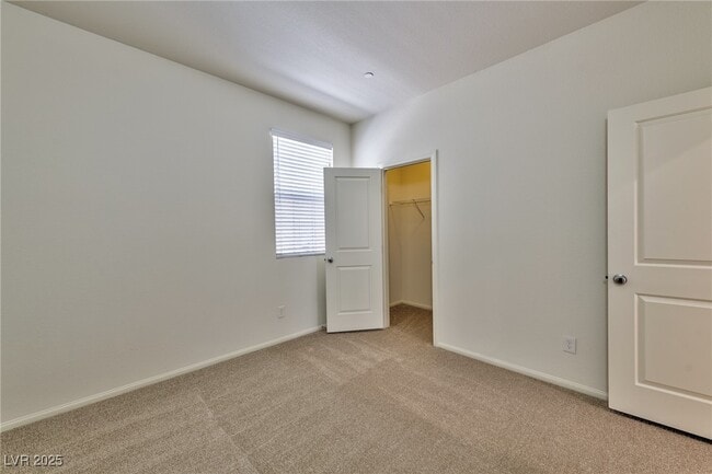 Building Photo - 156 Fulgora St