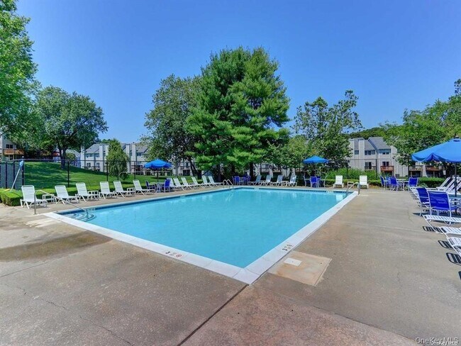 Building Photo - 79 Leeward Ct
