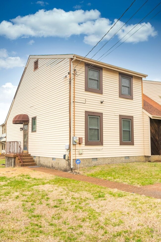 Building Photo - 5419 Hickory Park Dr