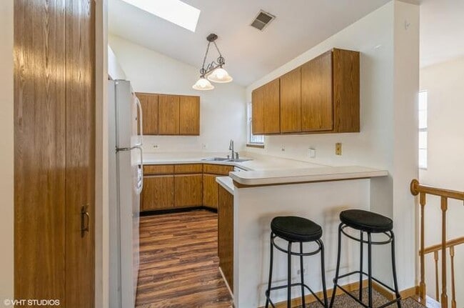 Building Photo - 1291 Coldspring Rd