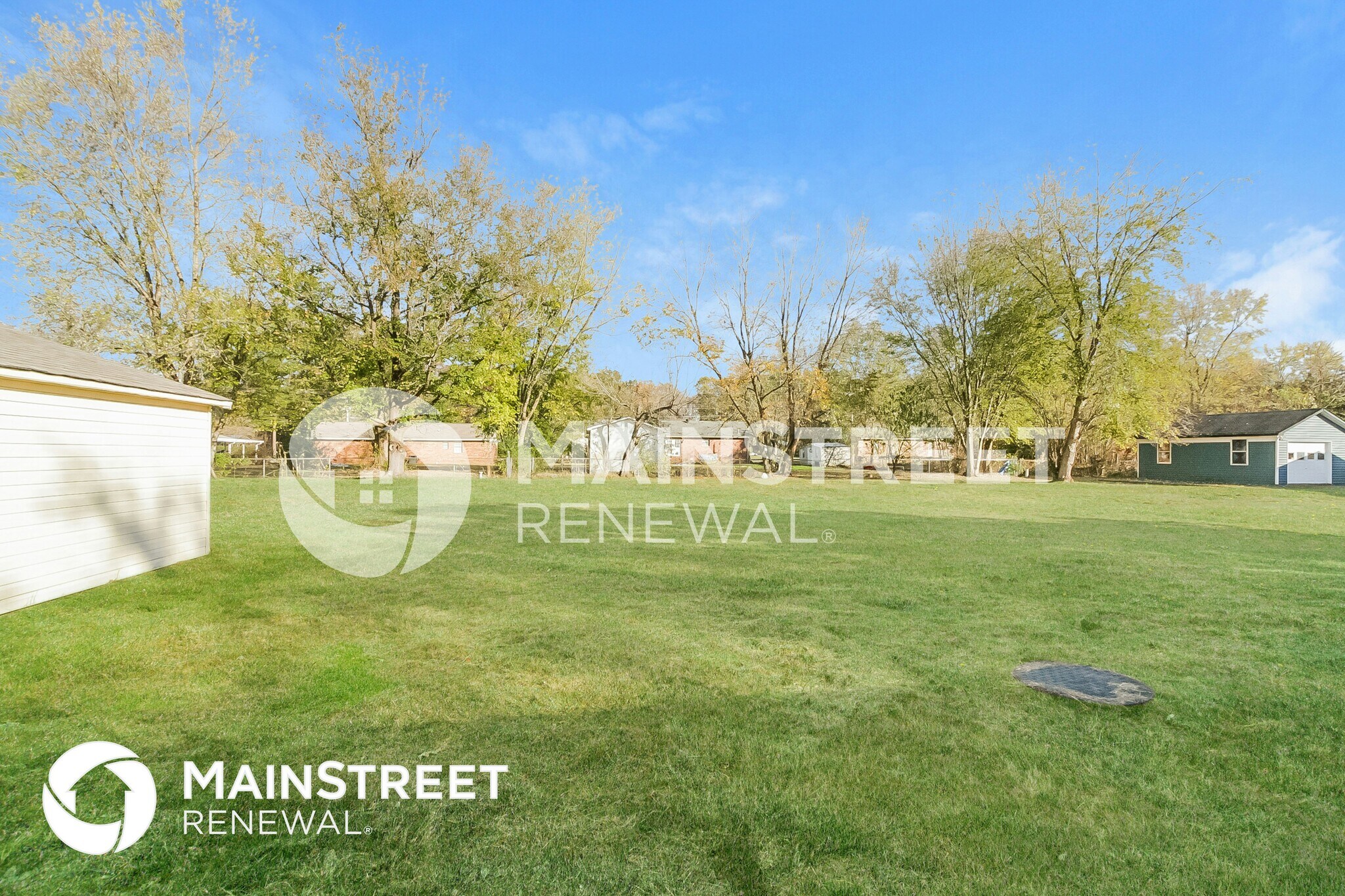 Building Photo - 26 Hickory Hills Dr