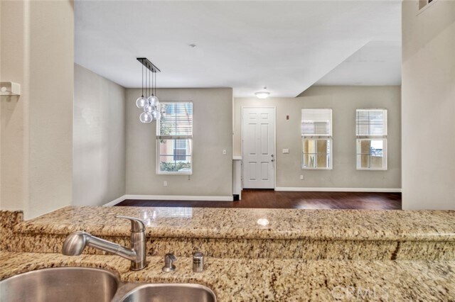 Building Photo - 1014 Timberwood