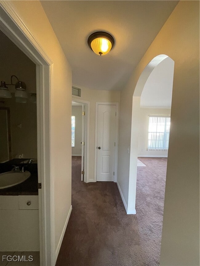 Building Photo - 2639 NW 24th Pl