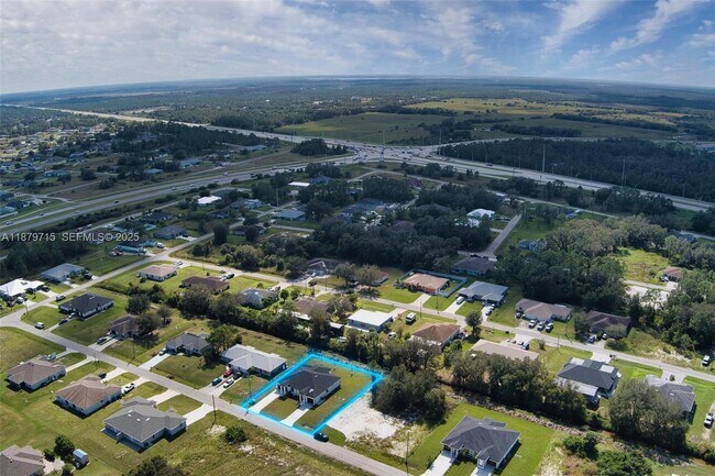 Building Photo - 4417 28th St SW