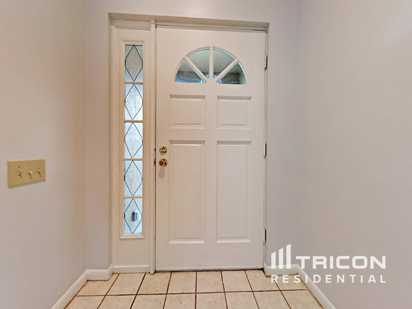 Building Photo - 2612 Bridle Dr