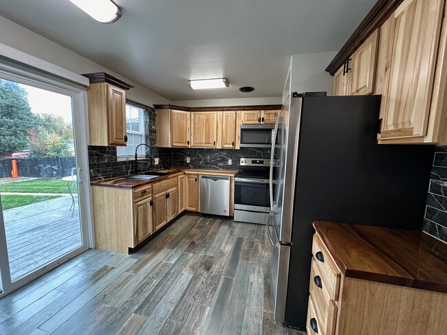 Upstairs kitchen - 2432 15th Avenue Ct