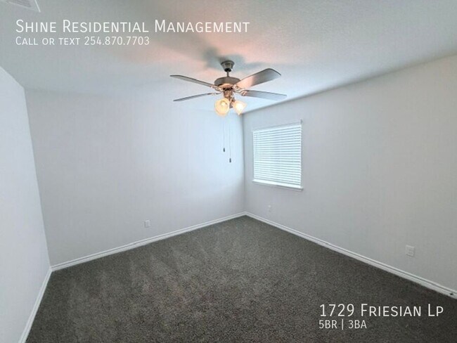 Building Photo - 1729 Friesian Lp