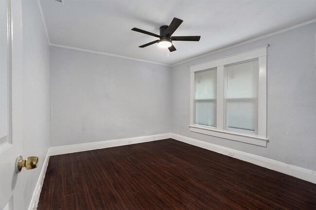 Building Photo - 1014 E Emma St