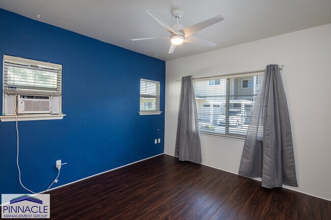 Building Photo - 520 Kunehi St