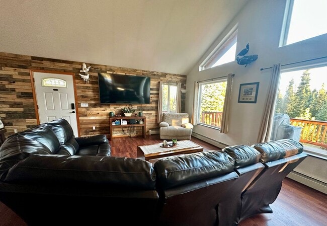 Building Photo - SEASONAL SOLDOTNA CABIN