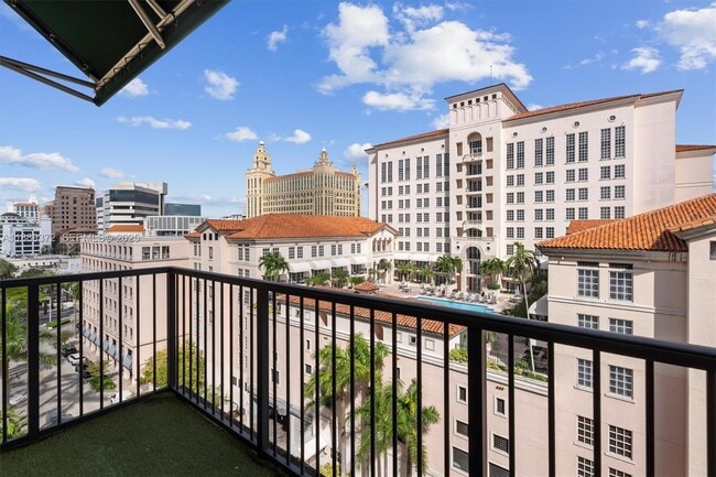 Building Photo - 55 Merrick Way